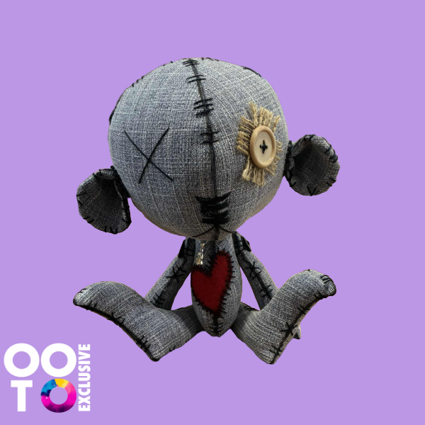 Evo | Hand Sewn | Fabric Gothic Decoration | Varius Colours & Sizes