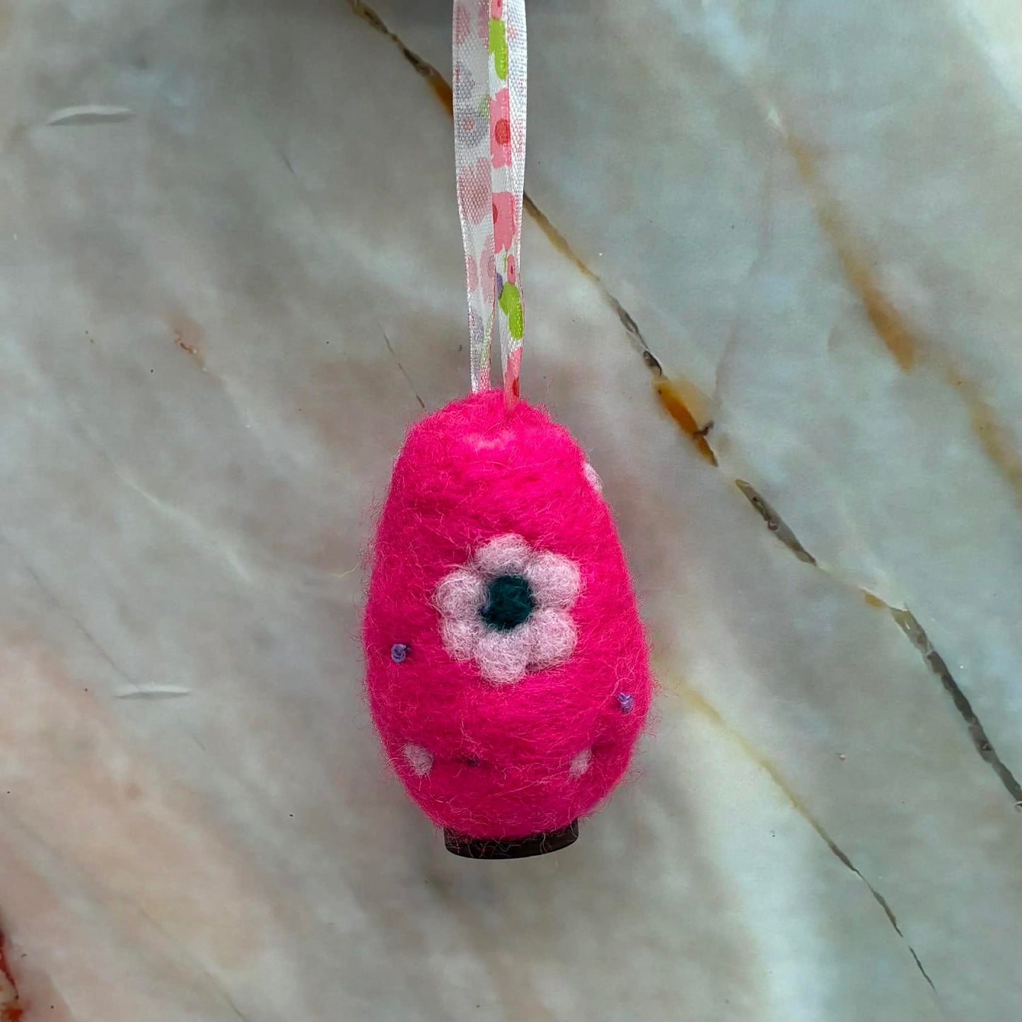 Handmade Hanging Eggs | Easter | Needle Felting