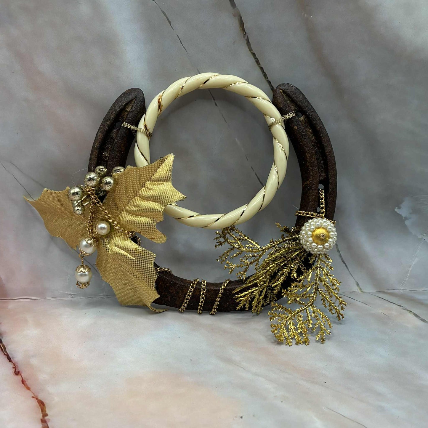 Beaded Horseshoe Hangers | Various Designs