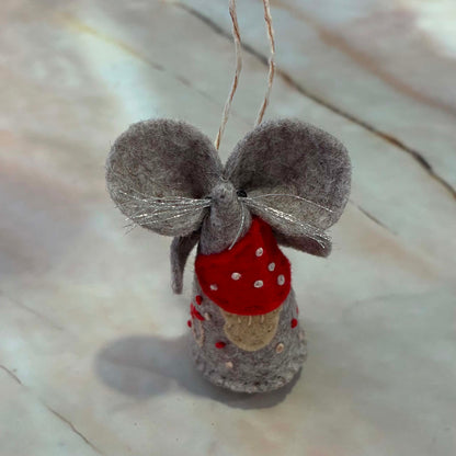 Handmade Felt Mouse Decoration | The Autumn Collection |Hand Embroidery