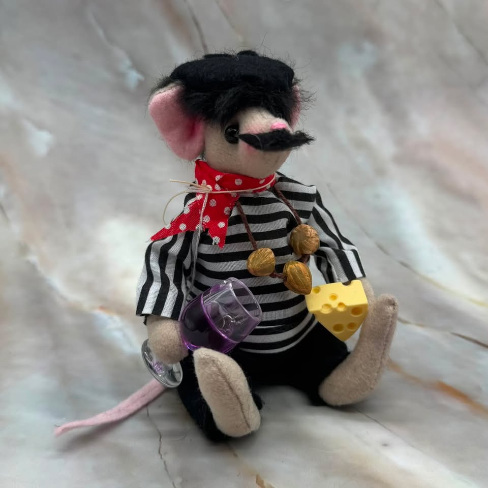 The Whiskerwood Folk Collection | Handmade Mice Decorations