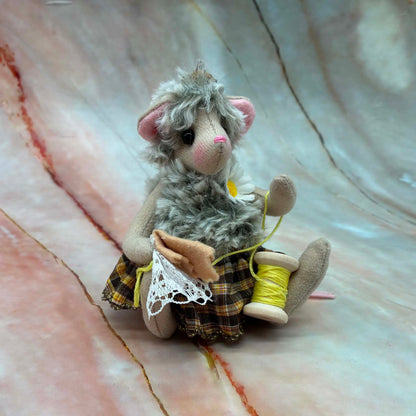 The Whiskerwood Folk Collection | Handmade Mice Decorations
