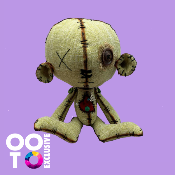 Evo | Hand Sewn | Fabric Gothic Decoration | Varius Colours & Sizes