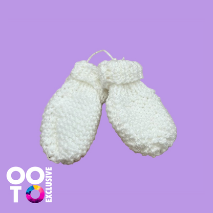 Hand Knitted Baby Hats, Mitts & Bootees | Various Colours